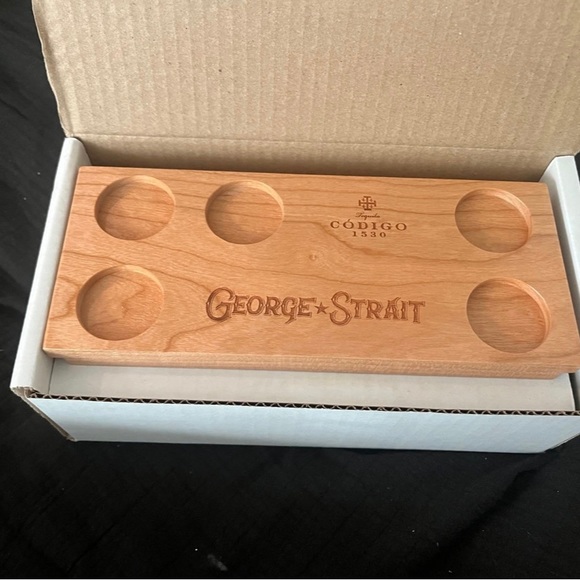 George Strait Shotglass Holder - Picture 3 of 3